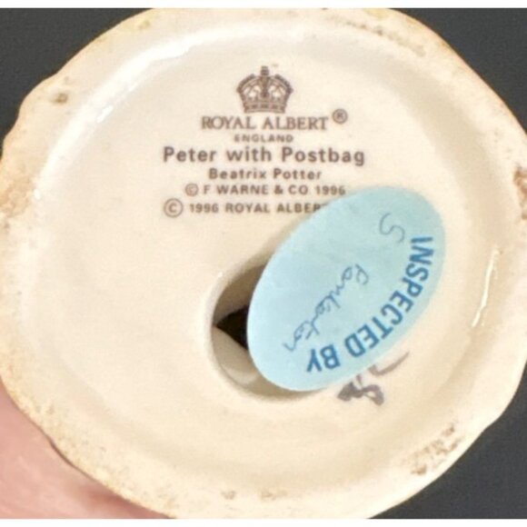 Beatrix Potter Figurine Peter with Post Bag Royal Albert, England, Copyright 199 - Picture 6 of 7